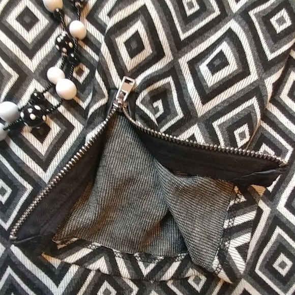 Plus size New Directions black/white/grey dress - Picture 3 of 4