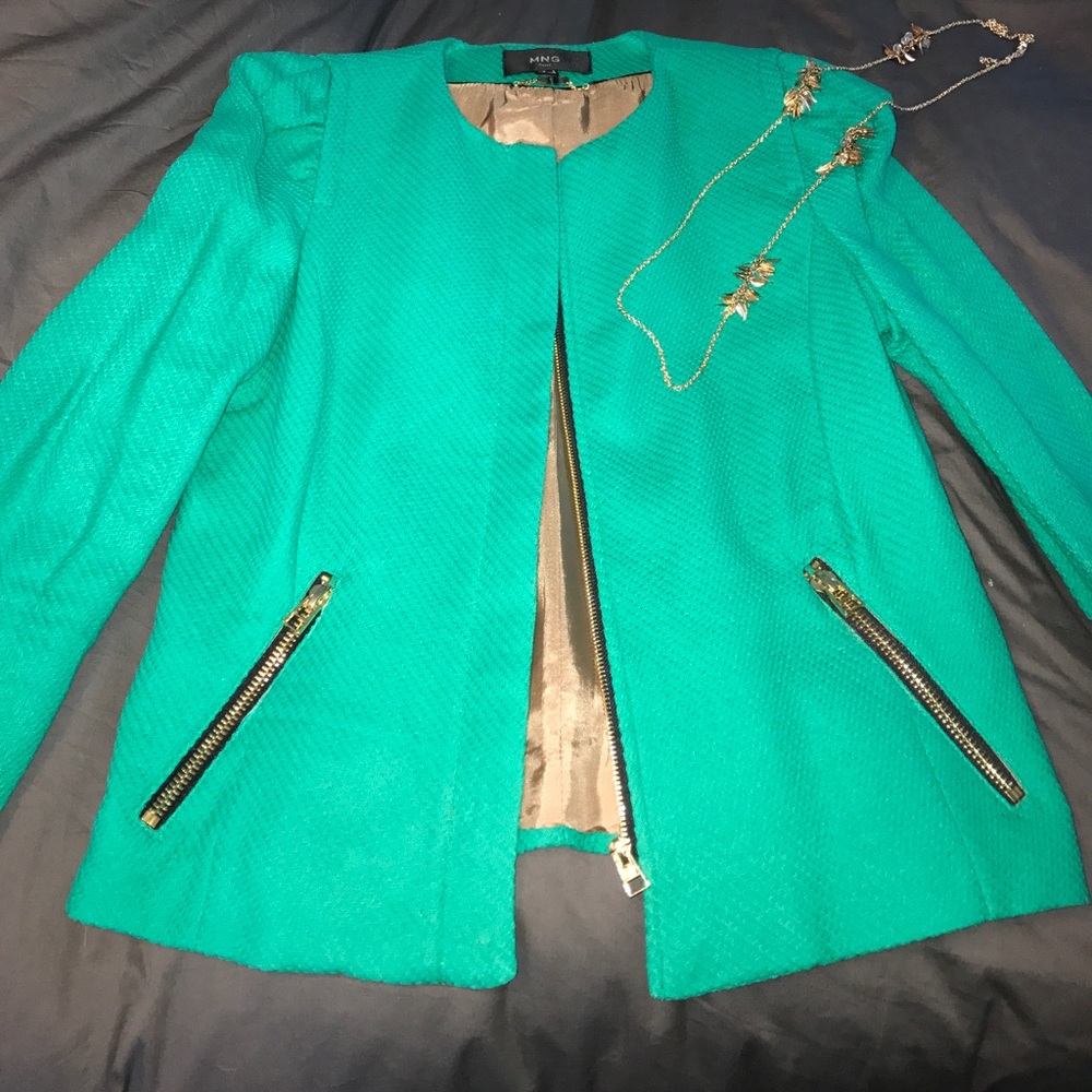 MNG business jacket NWOT!! ✨