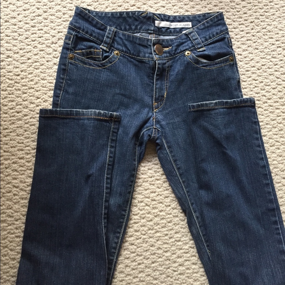 Fabulous DKNY jeans. Mint! Unsized; fits like a 0.