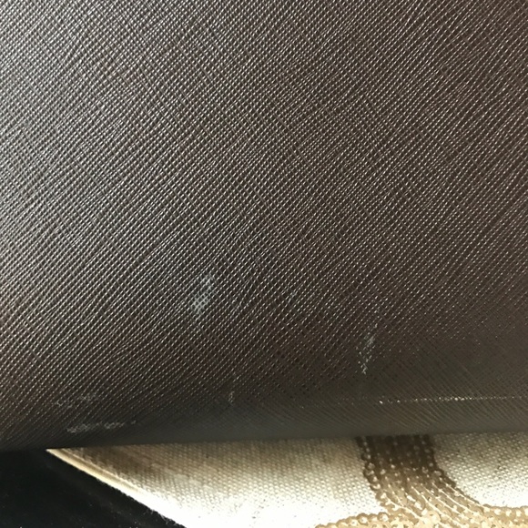 LIKE NEW ~Michael Kors coffee color bag gold studs - Picture 2 of 4