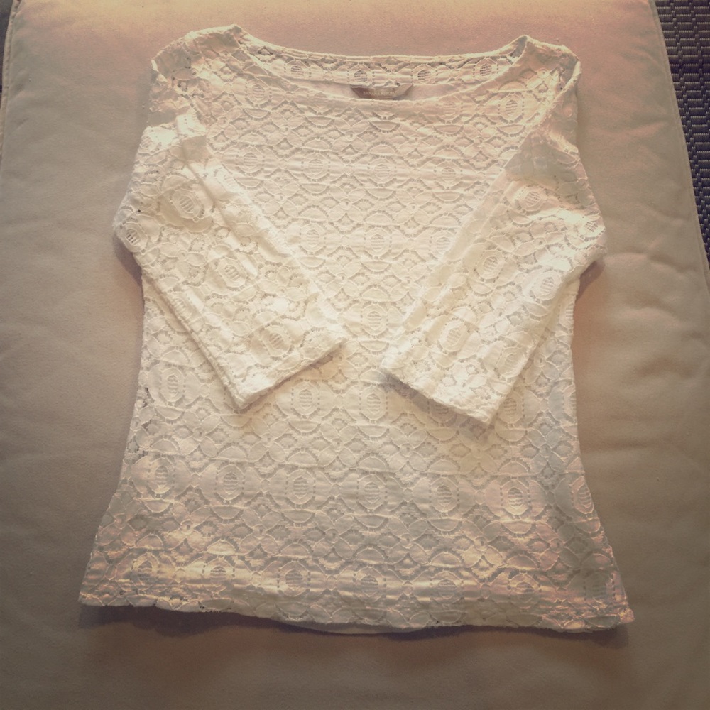 💕beautiful white lace blouse 💕 3/4 sleeves
