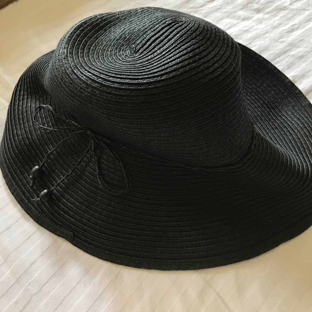Black Paper Straw Floppy Hat