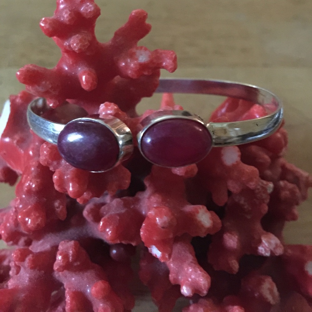 Vintage garnet silver bracelet
