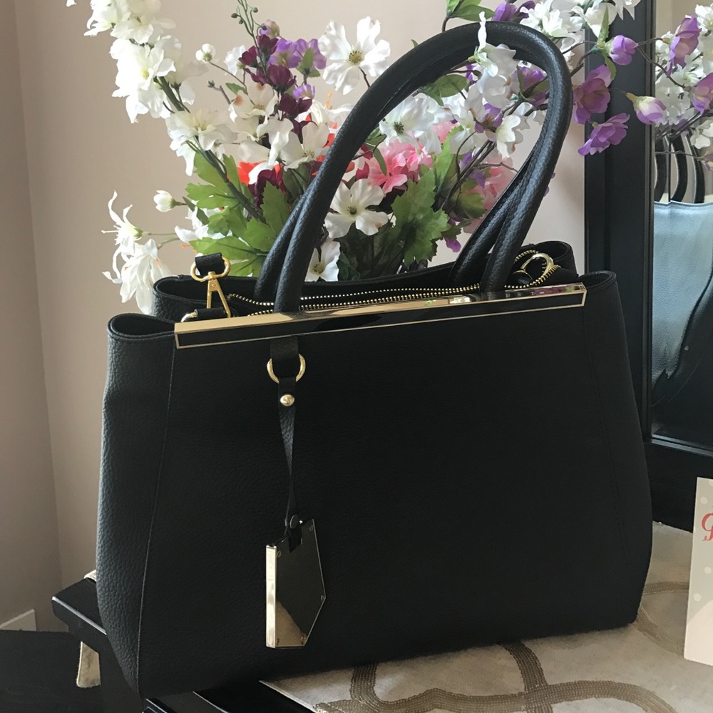 AUTHENTIC LEATHER PURSE FROM ITALY