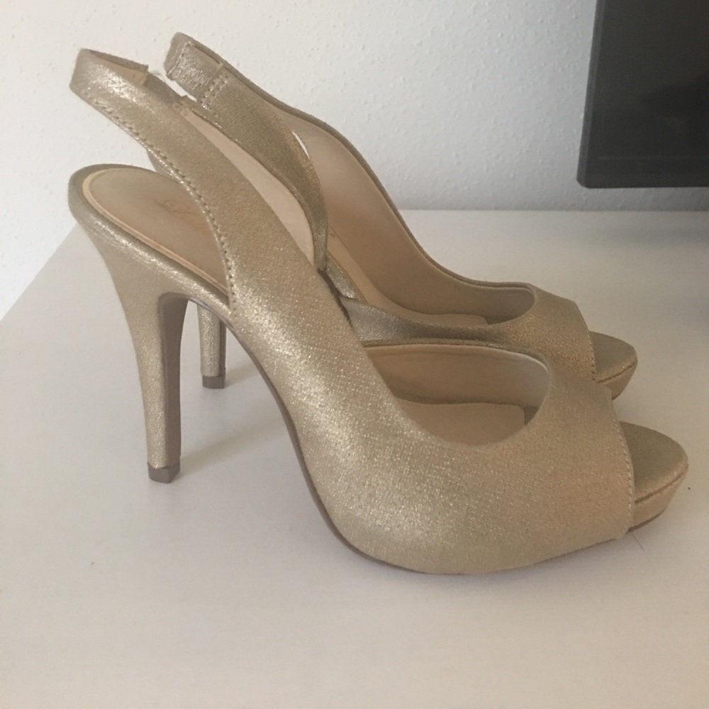 Gold shoes