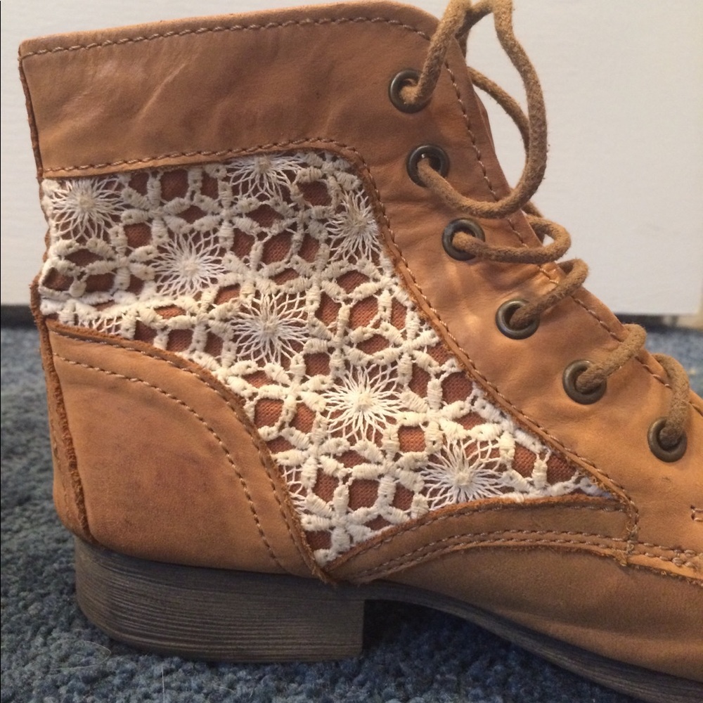 Steve Madden Leather Ankle Boots