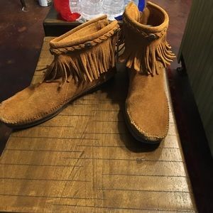 Minnetonka moccasins