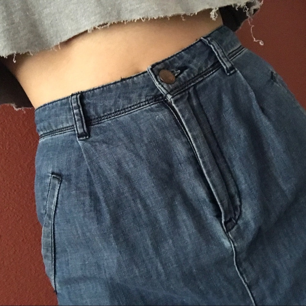 Cute denim skirt🌊