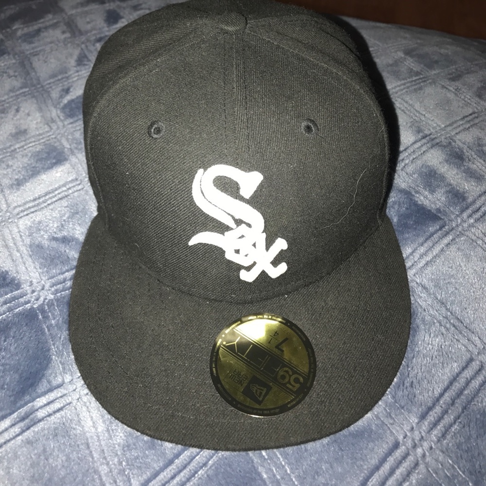 White sox hat