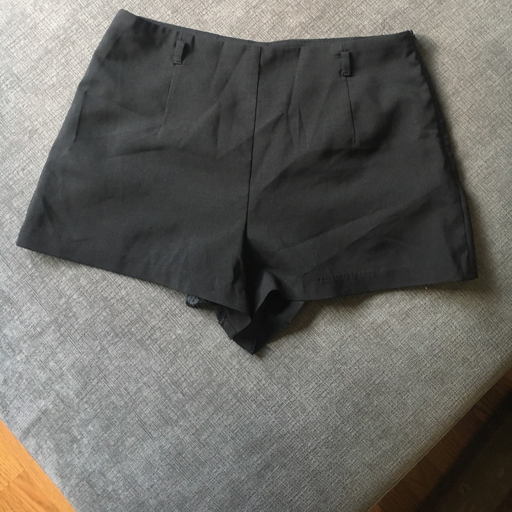 Vintage high waisted shorts