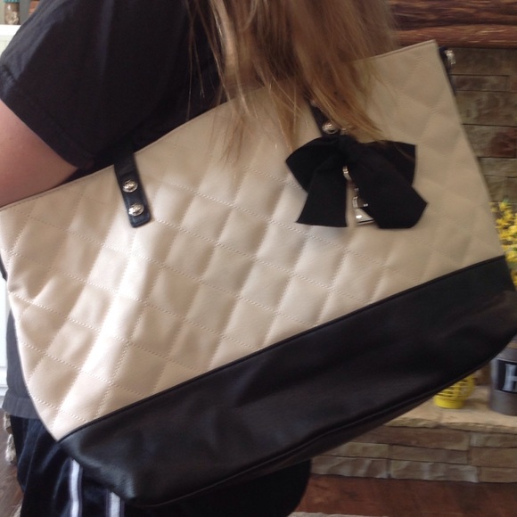 Jessica Simpson Bags Quilted Purse Poshmark