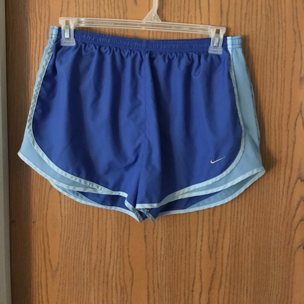 Women's Nike Shorts XL