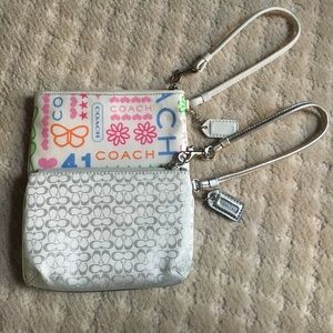 🌟 Coach wristlets 🌟