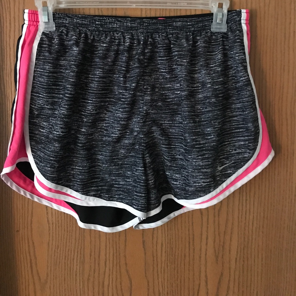 Women's nike shorts XL