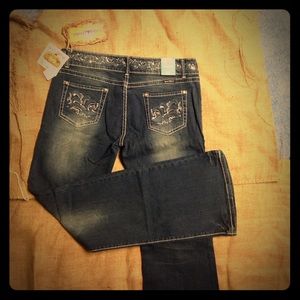 New with tags's trinity ranch sequined denim jeans