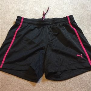‼️ END OF SUMMER SALE ‼️ PUMA gym shorts
