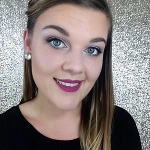 Meet your Posher, Bethany