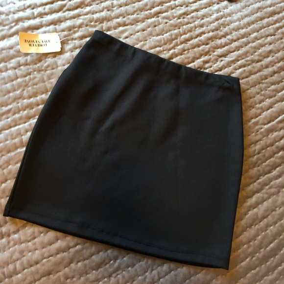 NWT Black and Gold-Studded Skirt - Picture 3 of 3