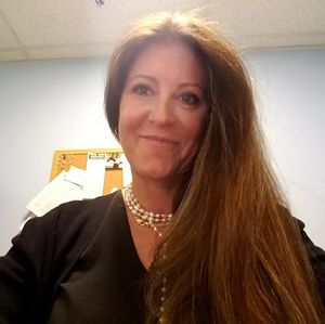 Meet your Posher, Marianne