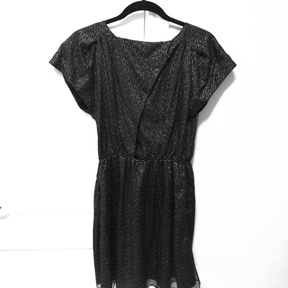 Black&Silver mini dress low neck w/ peekaboo back! - Picture 4 of 5