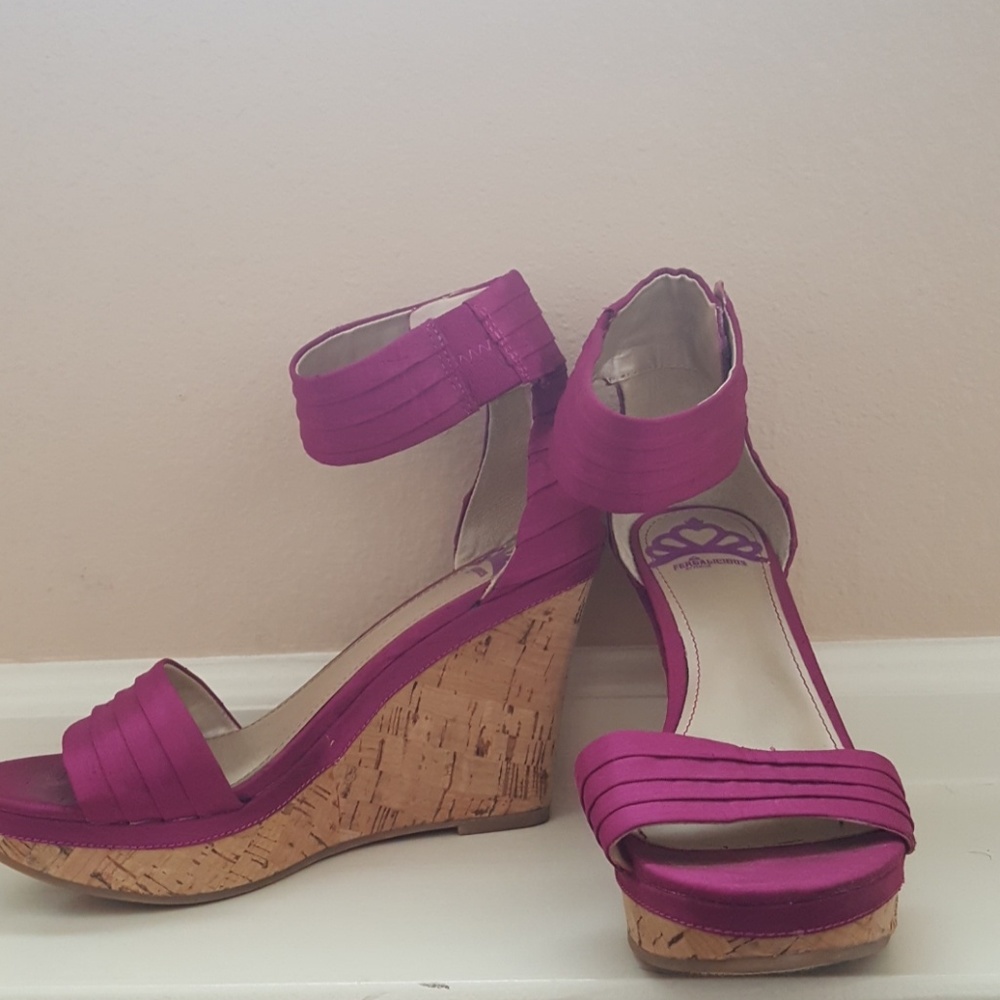 Fergalicious Fuchsia Wedges