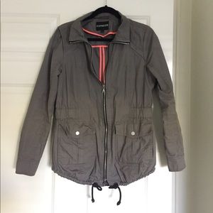 Size S express jacket