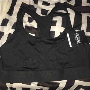 NWT VS sports bra