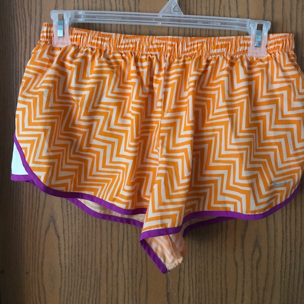 Women's Nike Running Shorts XL