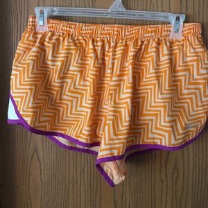 Women's Nike Running Shorts XL