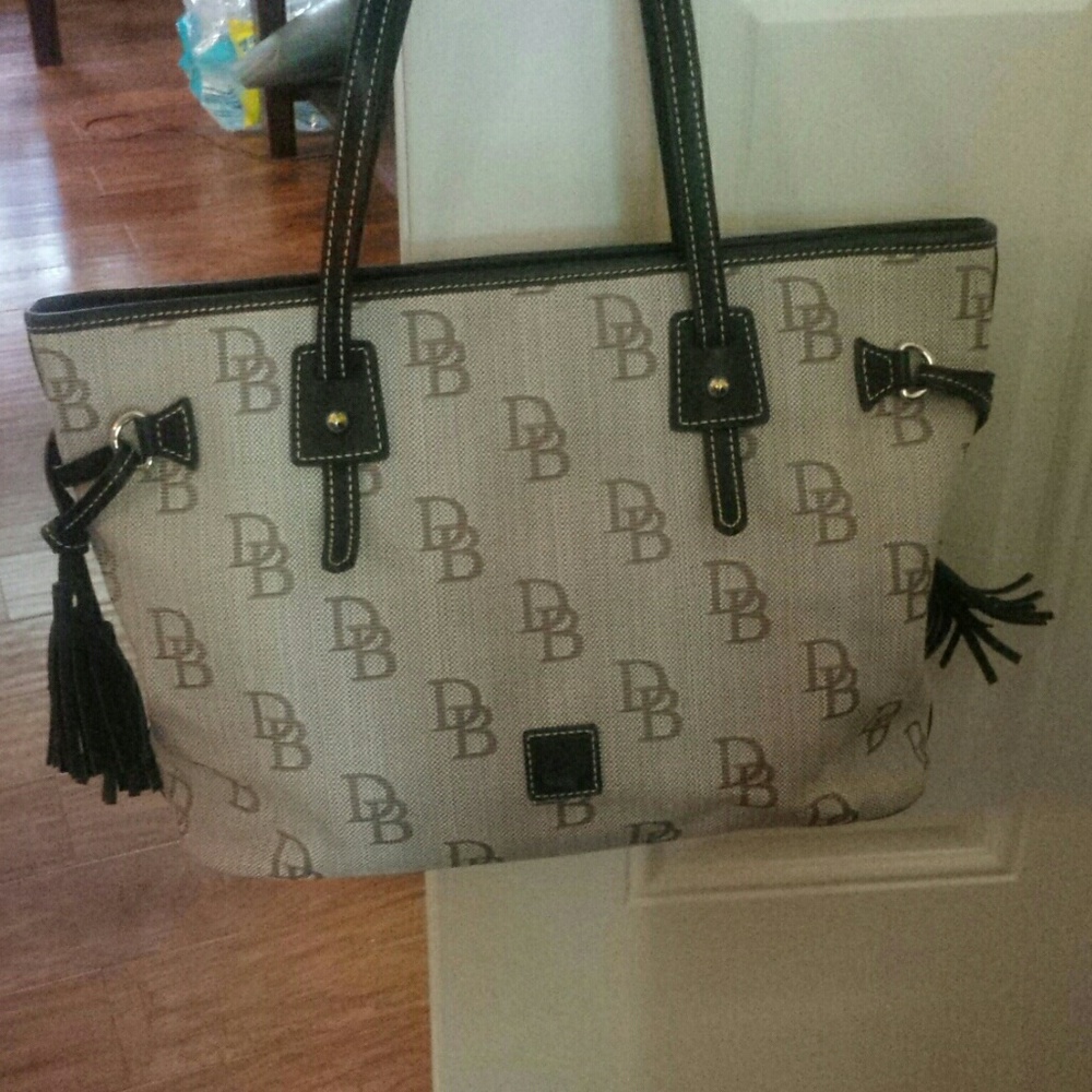 Dooney and Bourke handbag
