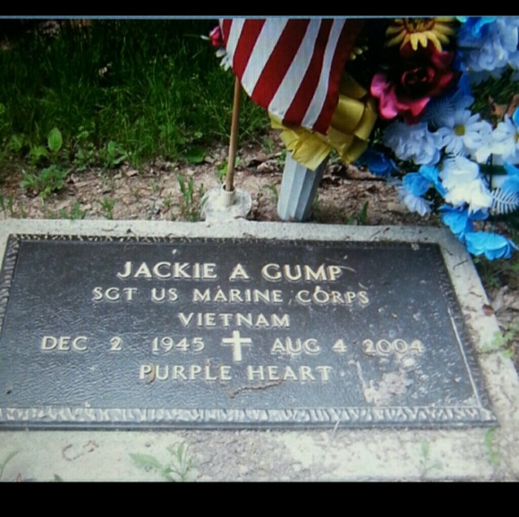 Meet your Posher, Jane Gump - Picture 2 of 7