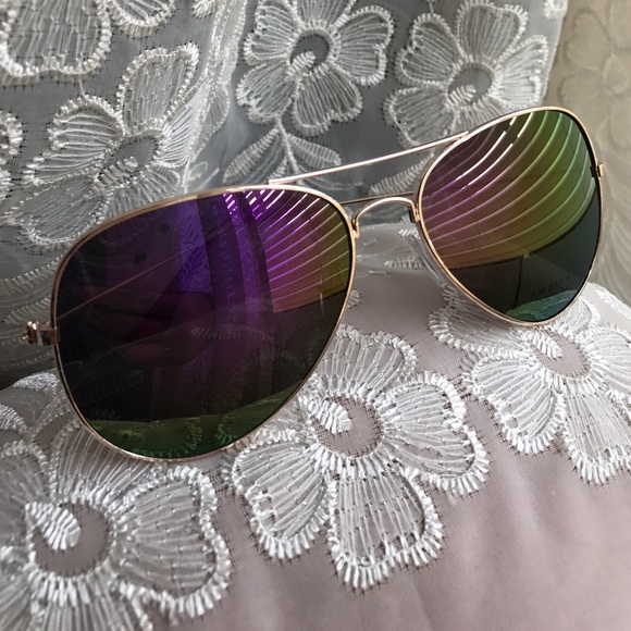 💜Purple Mirror Aviators💚 - Picture 2 of 4