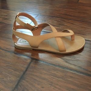 Steve Madden strappy nude sandals, size 7.5