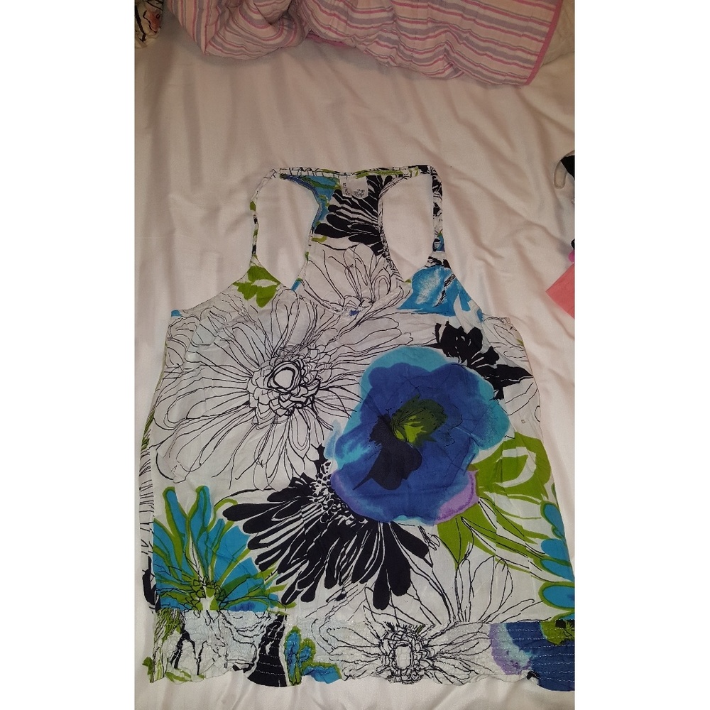 Full Tilt floral tank