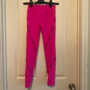 Beyond Yoga Hot Pink Leggings