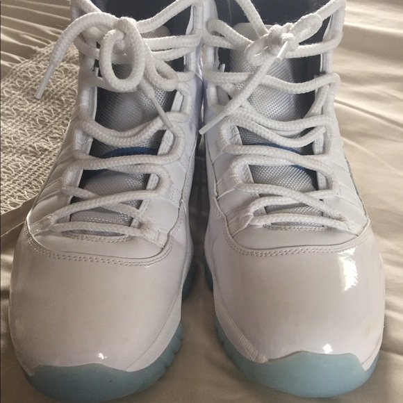 Columbia Blue Retro 11 Jordans - Picture 2 of 5