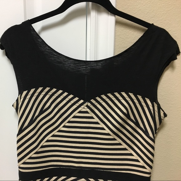 Cute striped mini dress - Picture 4 of 6