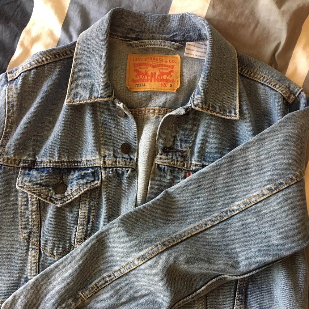Levi's Denim Trucker Jacket Light Wash