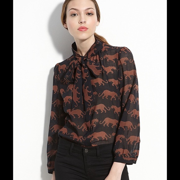 Marc by Marc Jacobs Tops - Marc by Marc Jacobs Long sleeved panthera blouse