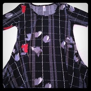 LuLaRoe XS Perfect Tee