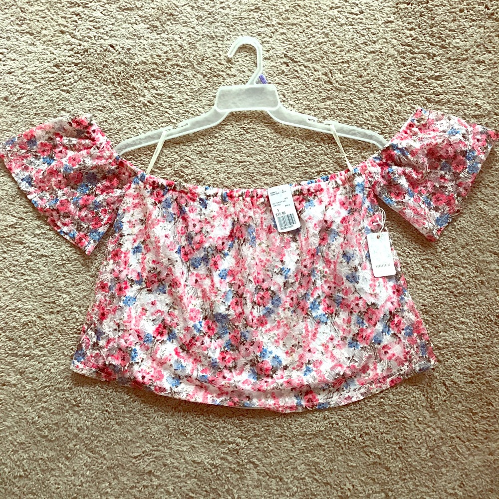 Floral off-the-shoulder Forever 21 shirt