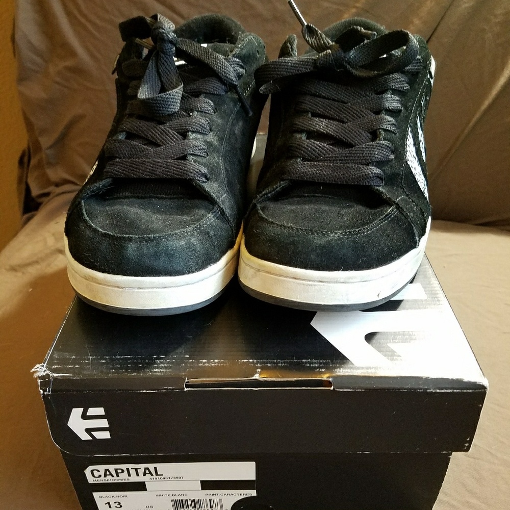 Mens Etnies Capital Black Shoes