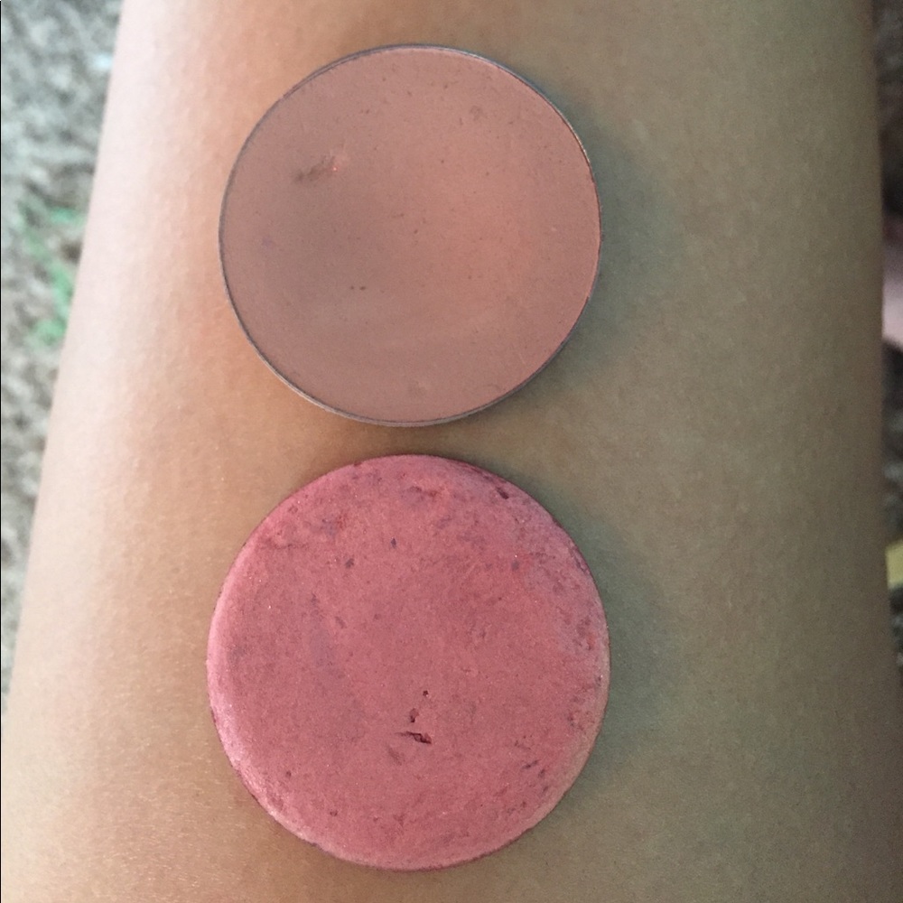 2 depotted authentic MAC blushes