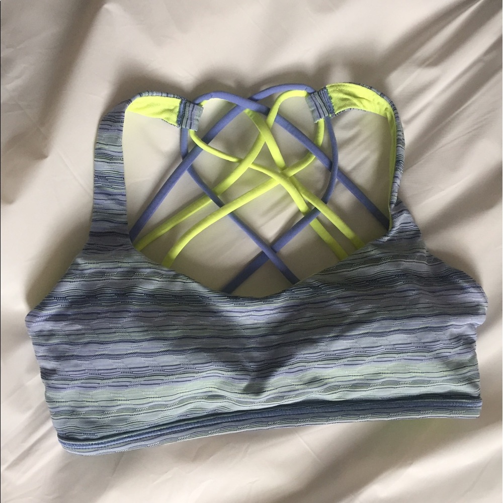 Lululemon Athletica free to be wild sportsbra