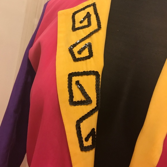 Beautiful Colorful Vintage Blazer Size (Sold) - Picture 3 of 5