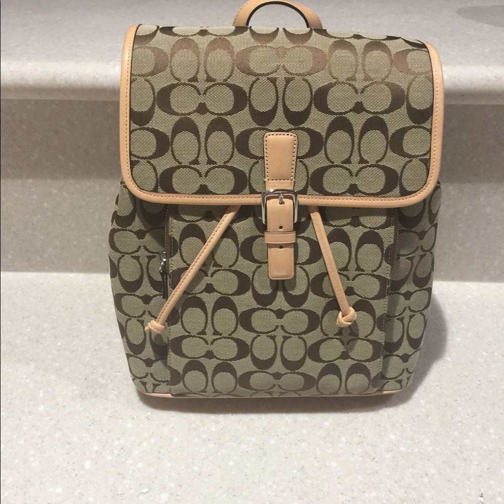 COACH BACKPACK