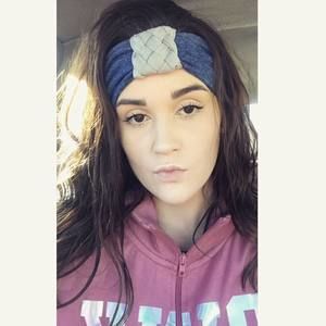 Meet your Posher, Lacey