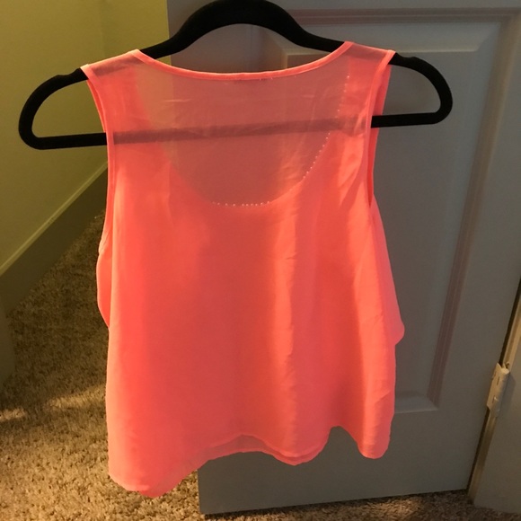🔥PRICE DROP🔥CHARLOTTE RUSSE TANK - Picture 2 of 4