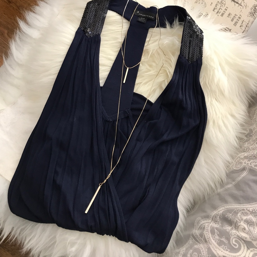 Deep V Party Tank