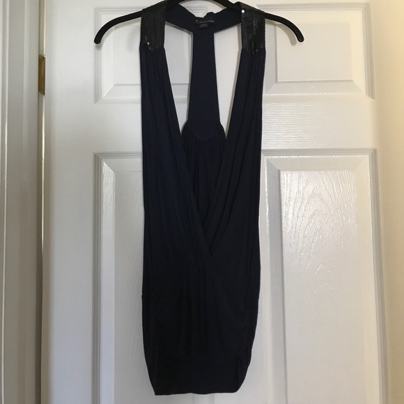 Deep V Party Tank - Picture 3 of 5